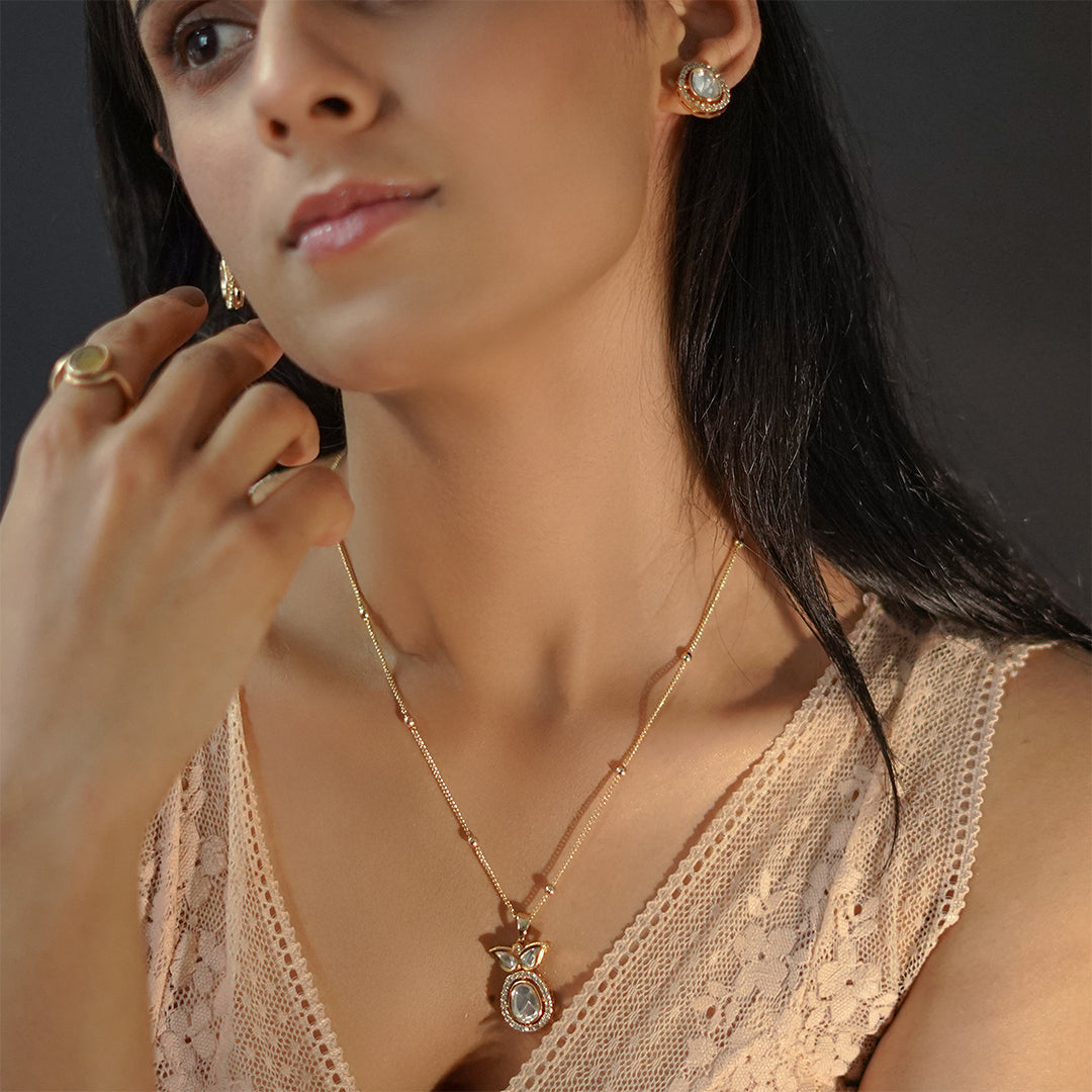 Chand Noor Kundan Set