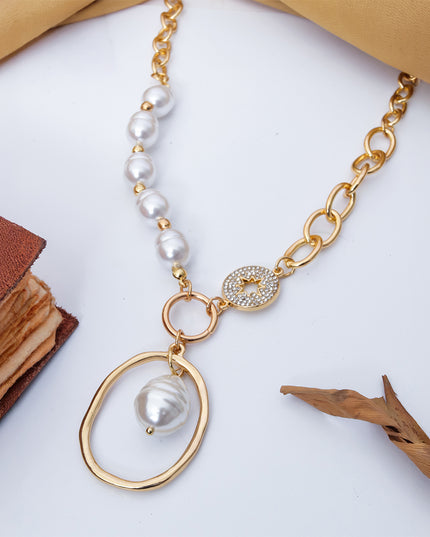 Ava Asymmetrical Pearl Link Necklace