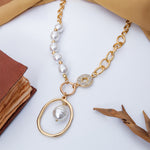 Load image into Gallery viewer, Ava Asymmetrical Pearl Link Necklace
