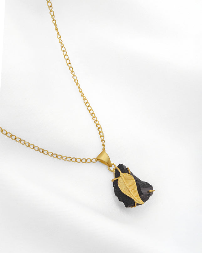 Black Raw Stone Leaf Pendant Necklace – Gold Chain | Nature-Inspired Jewelry