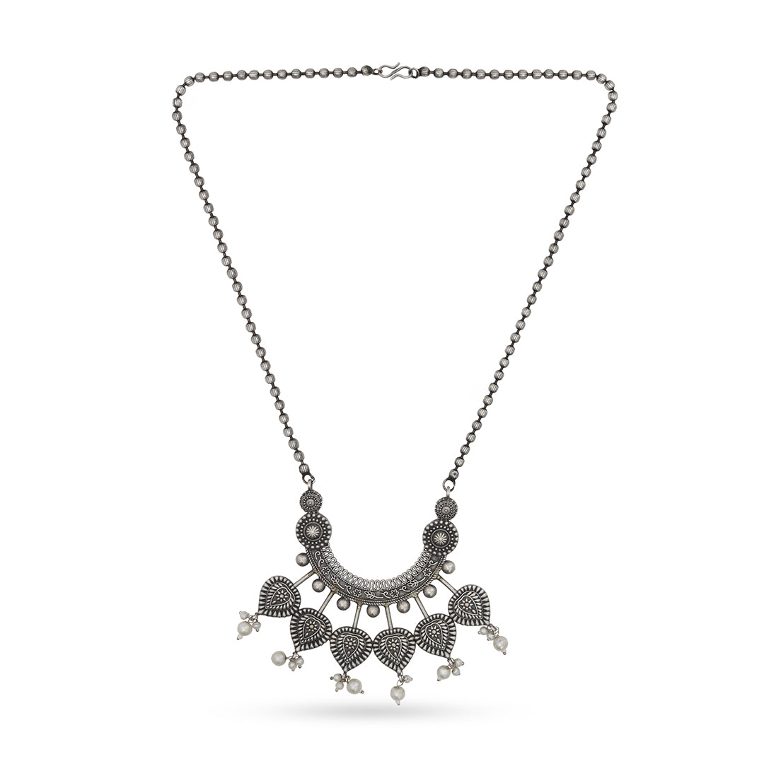 Chandrika Manjari Set (Necklace + Earrings)
