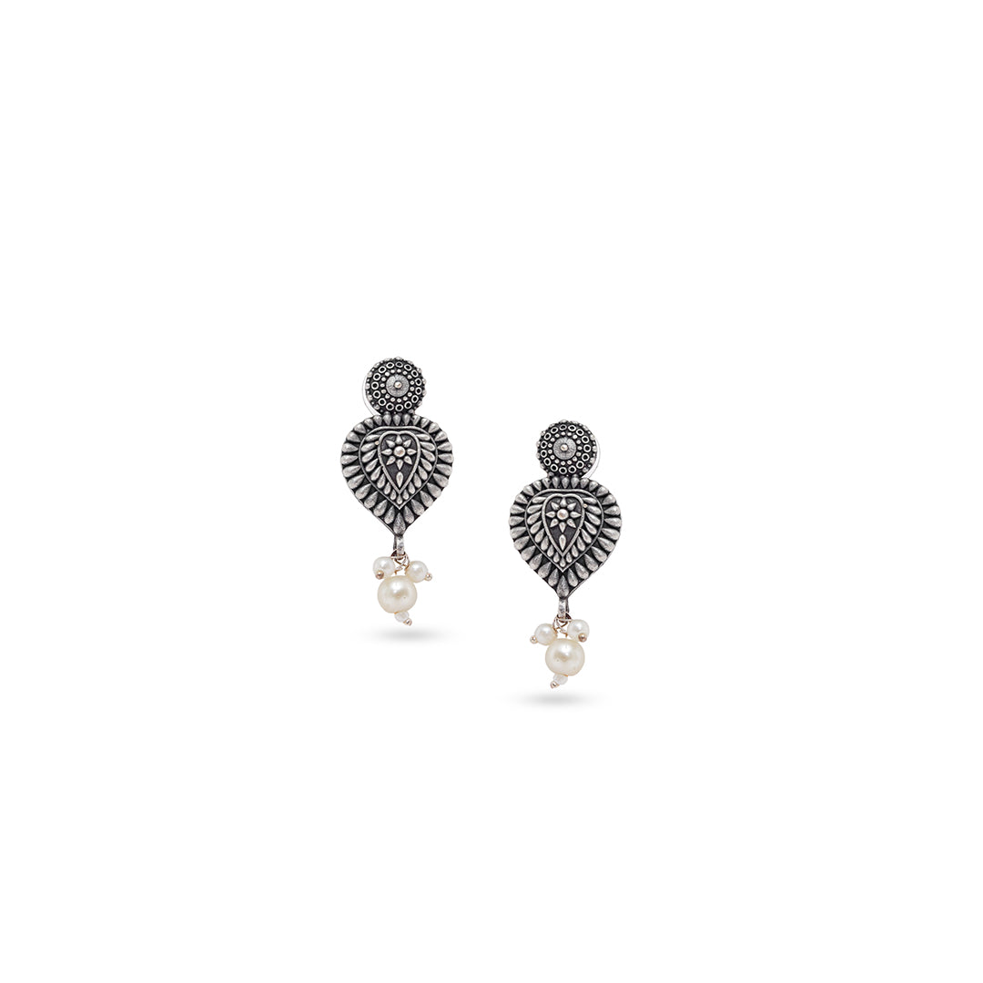 Chandrika Manjari Set (Necklace + Earrings)