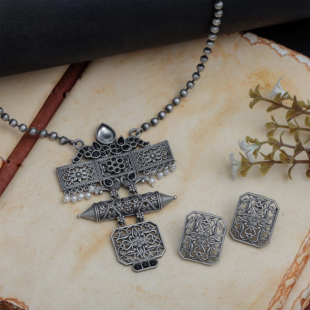 Ayodhya Heritage Set – White