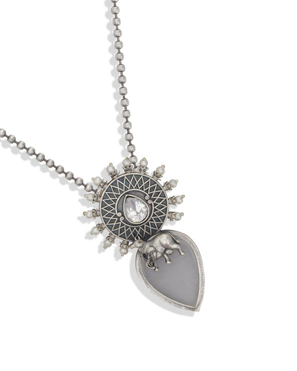 Ivory Radiance Elephant Necklace Set