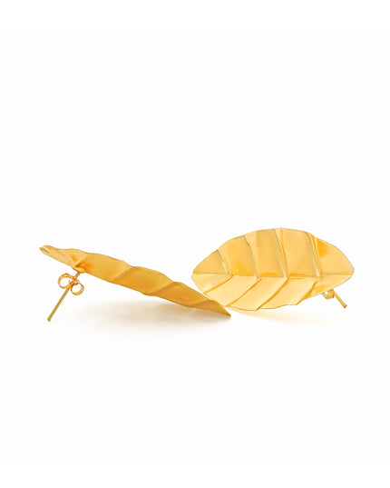 Leaf shaped feather earring