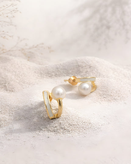 Ivory Arc Pearl Studs